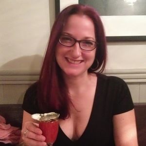 Meet your Posher, Elena